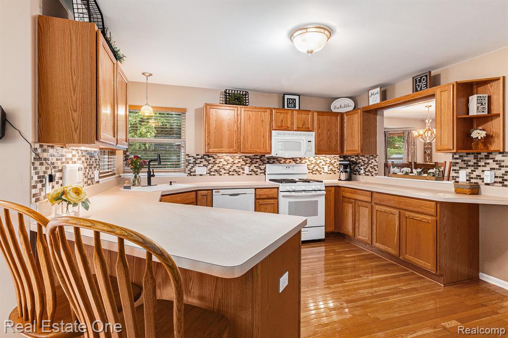 22754 Fawn Road Trenton, MI 48183 - Photo 11 of 41 Gallery Image 11