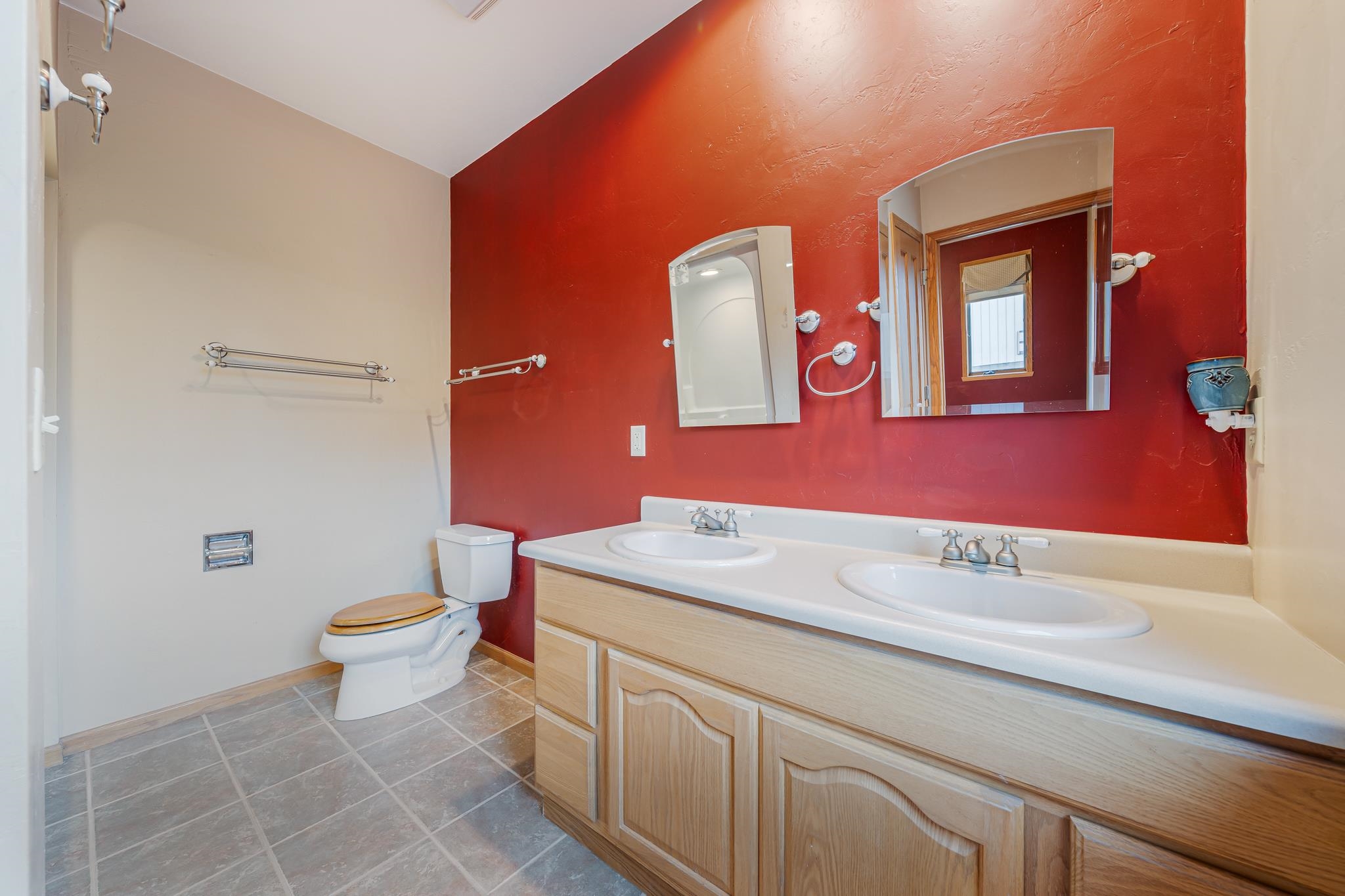 4980 Broderick Road Omro, WI 54963 - Photo 20 of 53