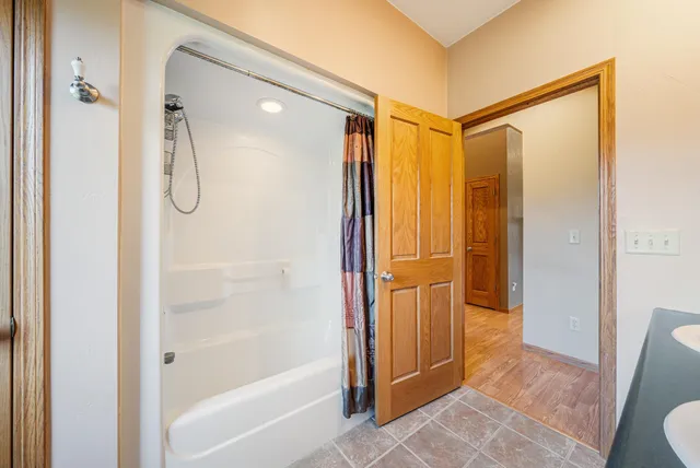 $720,000 | 4980 Broderick Road, Omro, WI 54963