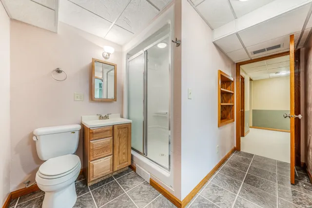 $720,000 | 4980 Broderick Road, Omro, WI 54963