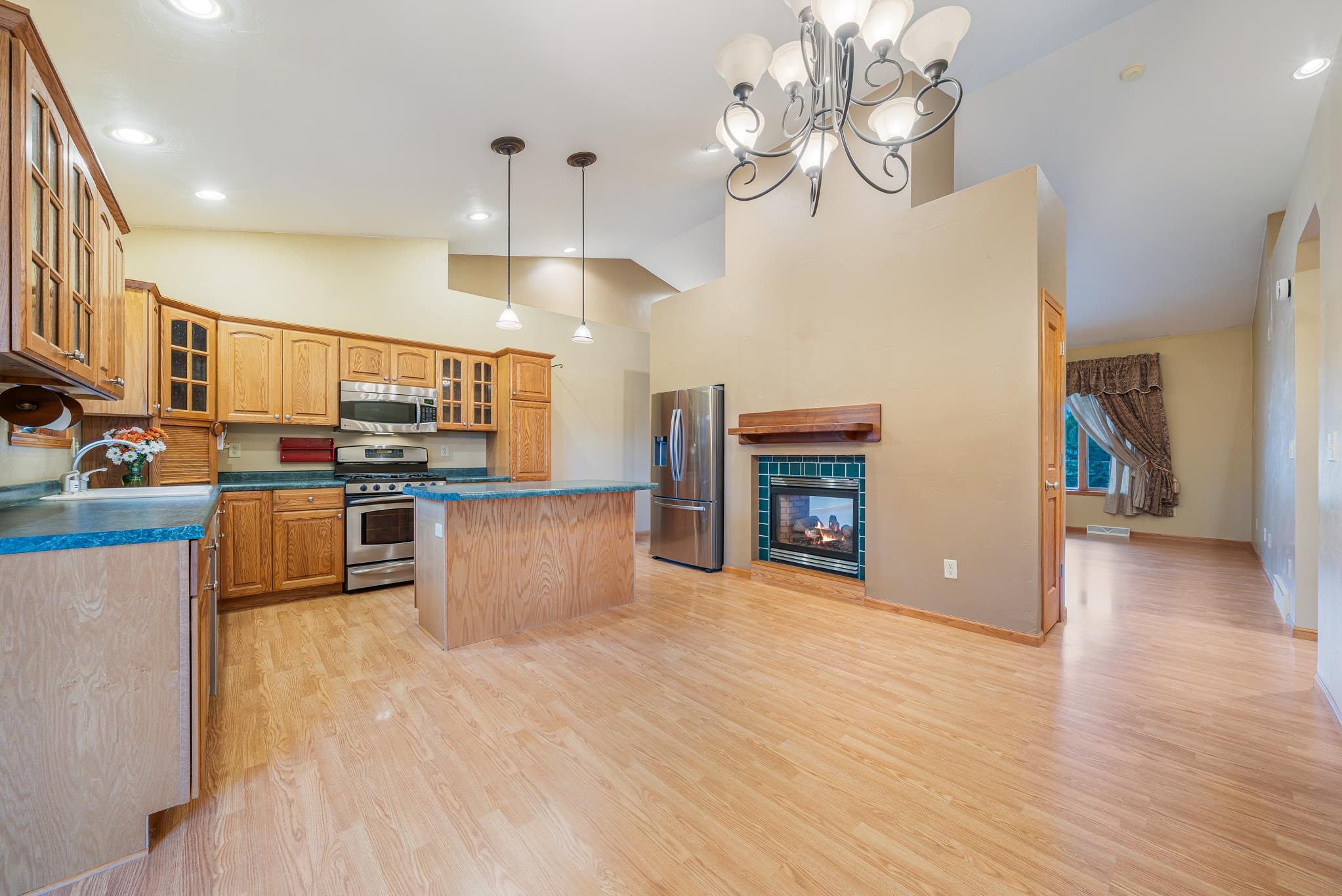 4980 Broderick Road Omro, WI 54963 - Photo 4 of 53