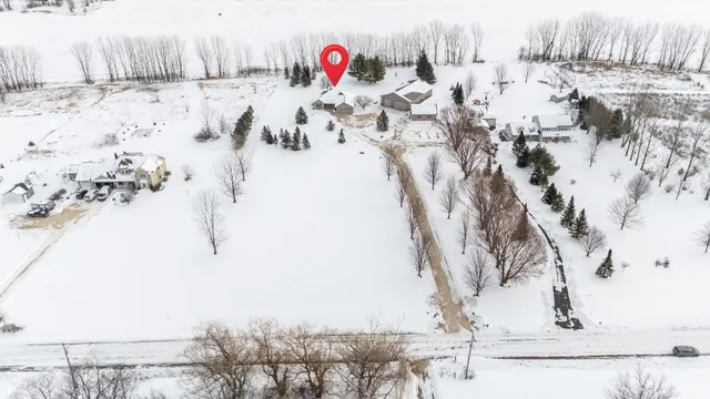$720,000 | 4980 Broderick Road, Omro, WI 54963