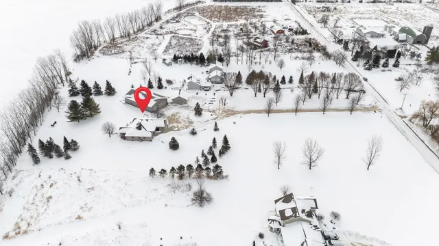 $695,000 | 4980 Broderick Road, Omro, WI 54963