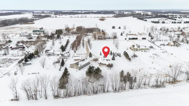 $720,000 | 4980 Broderick Road, Omro, WI 54963
