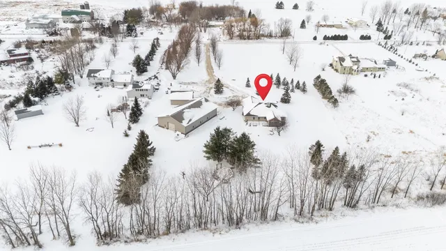 $720,000 | 4980 Broderick Road, Omro, WI 54963