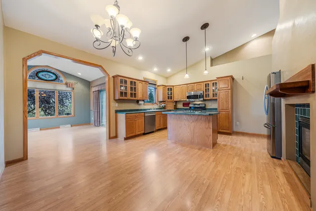 $720,000 | 4980 Broderick Road, Omro, WI 54963