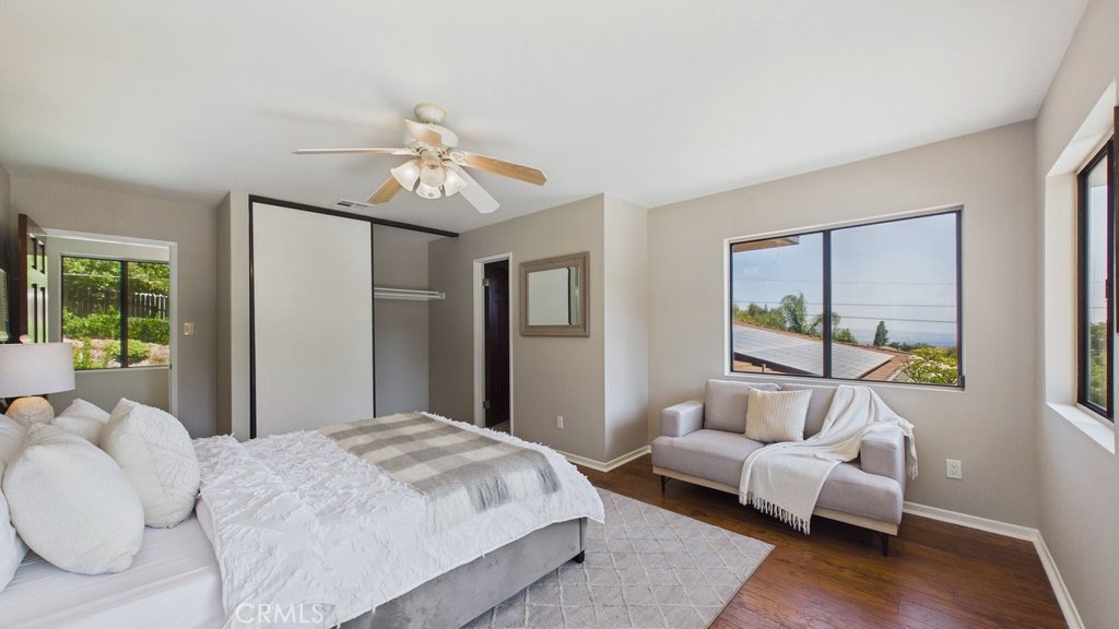 340 Toyon Road Sierra Madre, CA 91024 - Photo 25 of 60 Spacious fourth bedroom suite situated above the garage, featuring a private 3/4 bathroom.