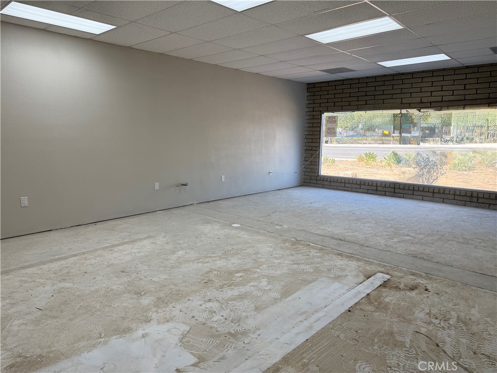 4943 La Sierra Avenue Riverside, CA 92505 - Photo 2 of 29 Front Room