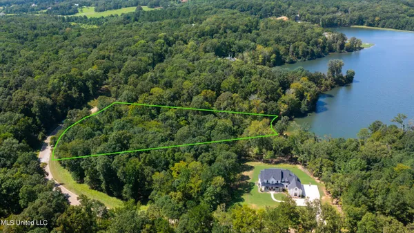 $159,900 | 138 Chestnut Hill Road, Flora, MS 39071