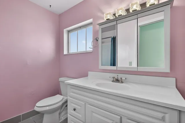 $1,350 | 2660 Barkley Drive East, Unit B, West Palm Beach, FL 33415