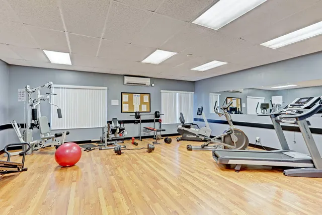 $1,350 | 2660 Barkley Drive East, Unit B, West Palm Beach, FL 33415