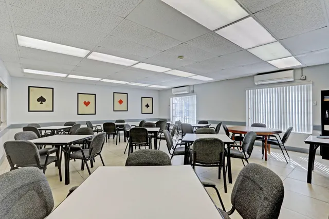 $1,350 | 2660 Barkley Drive East, Unit B, West Palm Beach, FL 33415