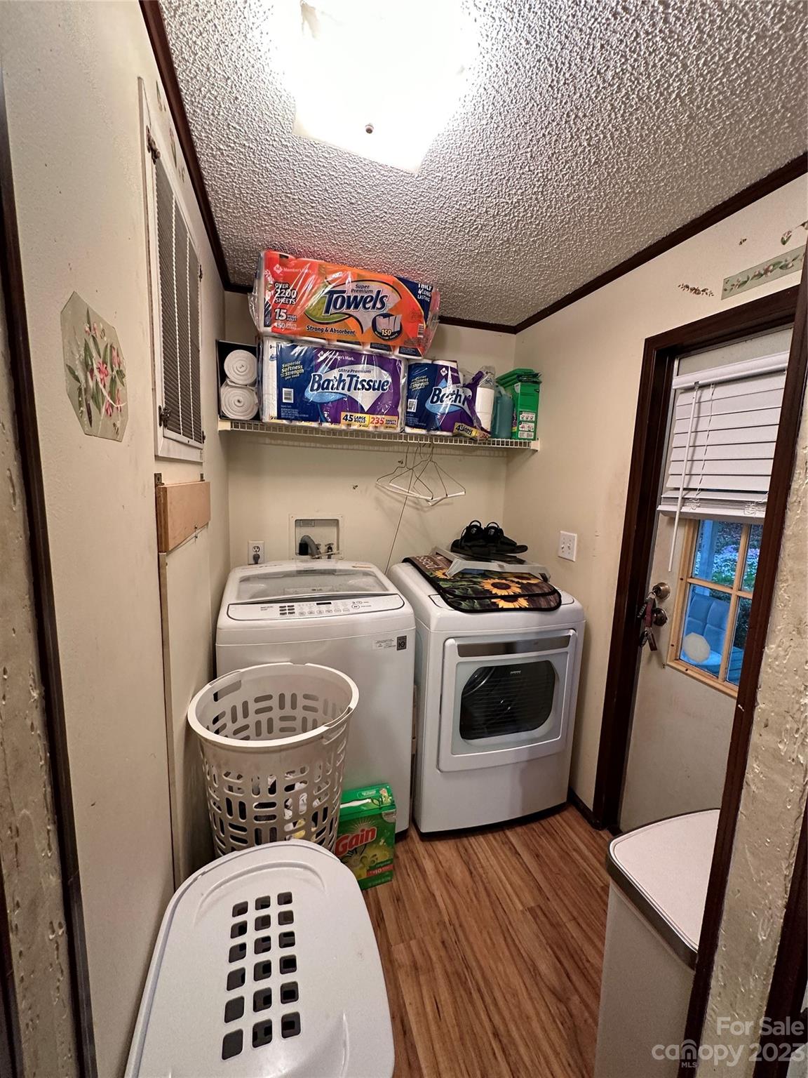 7289 Pyramid Road Hickory, NC 28602 - Photo 15 of 17 a bathroom with a toilet a sink and a mirror