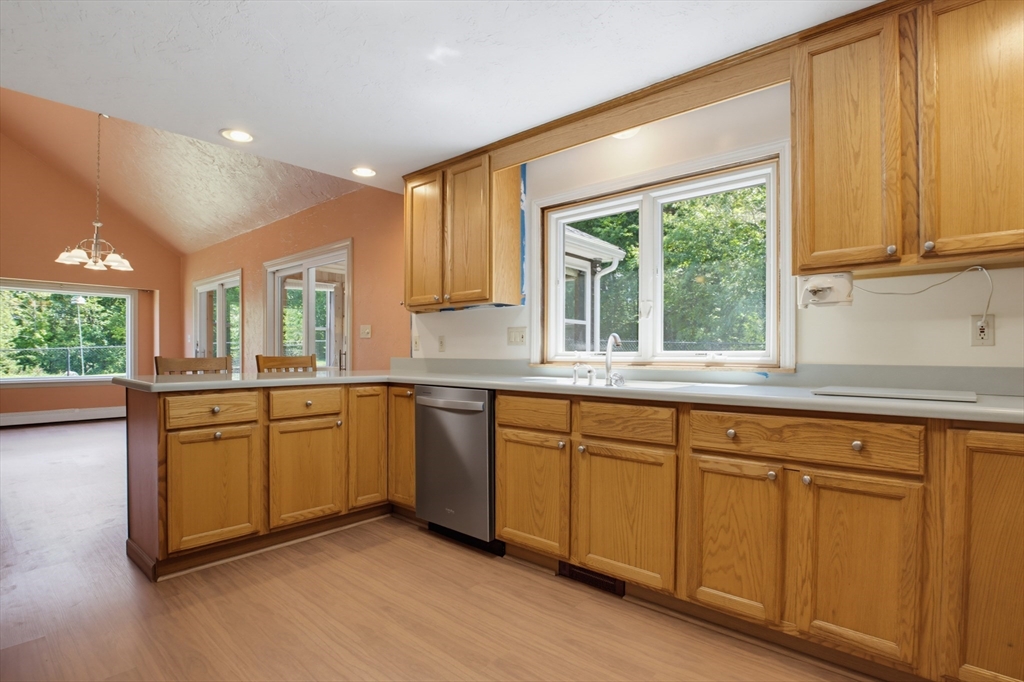 22 Purgatory Road Sutton, MA 01590 - Photo 3 of 35 Gallery Image 3