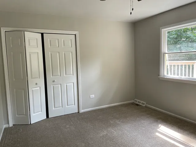 $269,000 | 32 Braeburn Drive, Park Forest, IL 60466