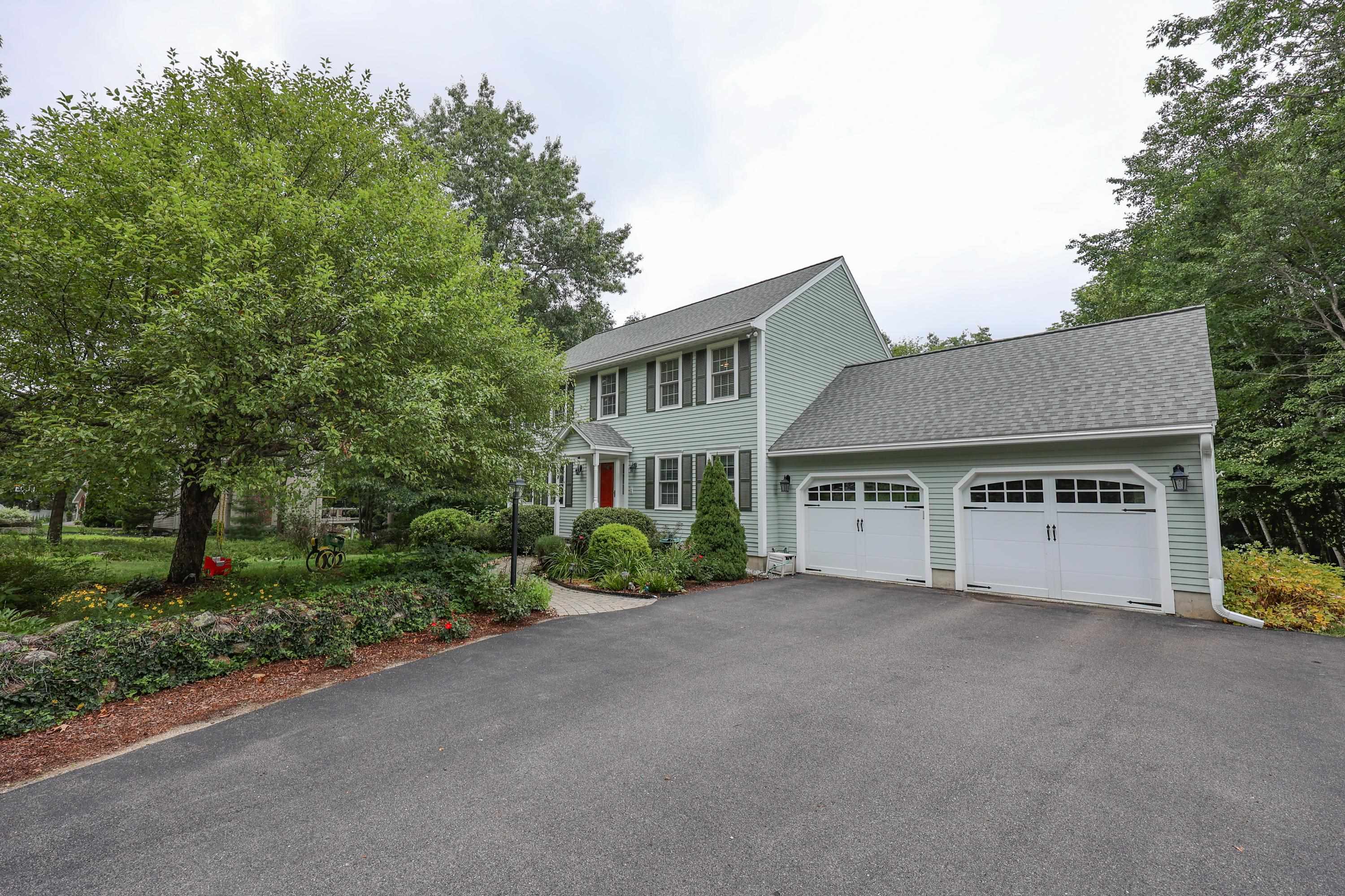 19 Proctor Road Bedford, NH 03110 - Photo 13 of 34