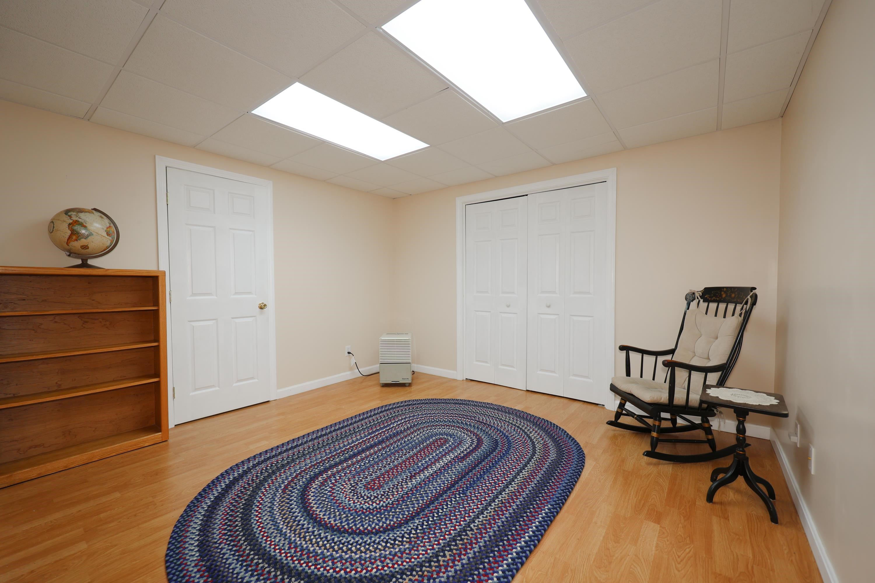 19 Proctor Road Bedford, NH 03110 - Photo 26 of 34