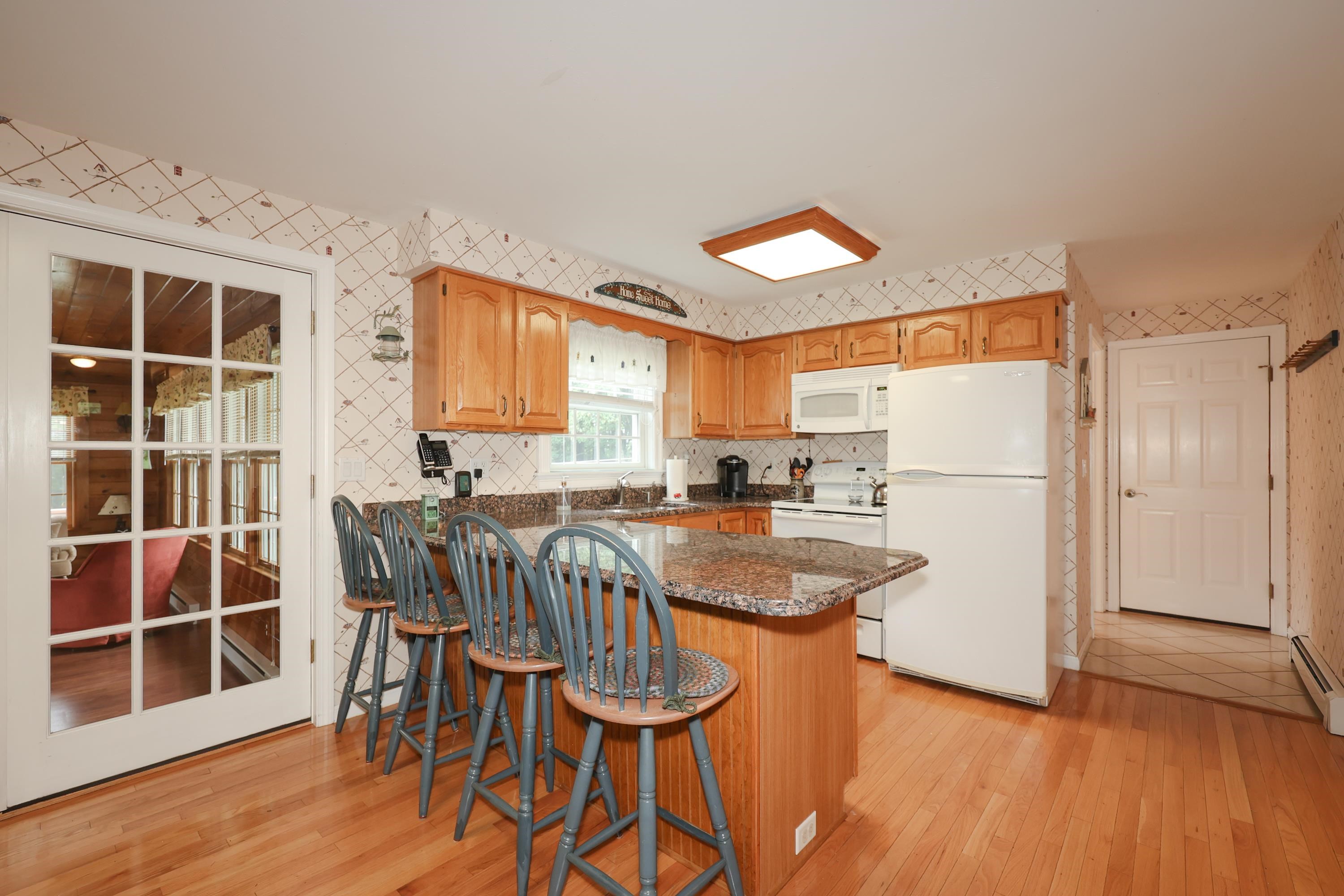 19 Proctor Road Bedford, NH 03110 - Photo 31 of 34