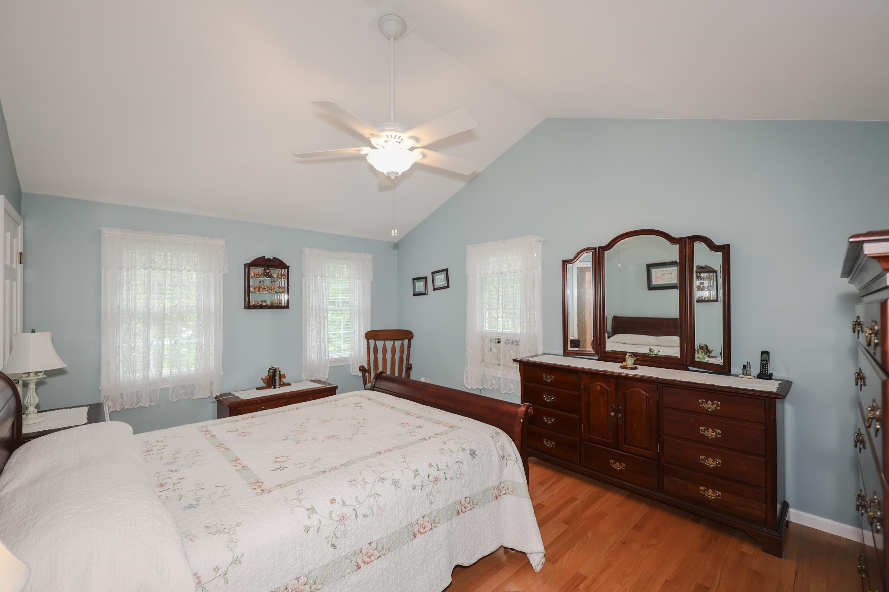 19 Proctor Road Bedford, NH 03110 - Photo 9 of 34