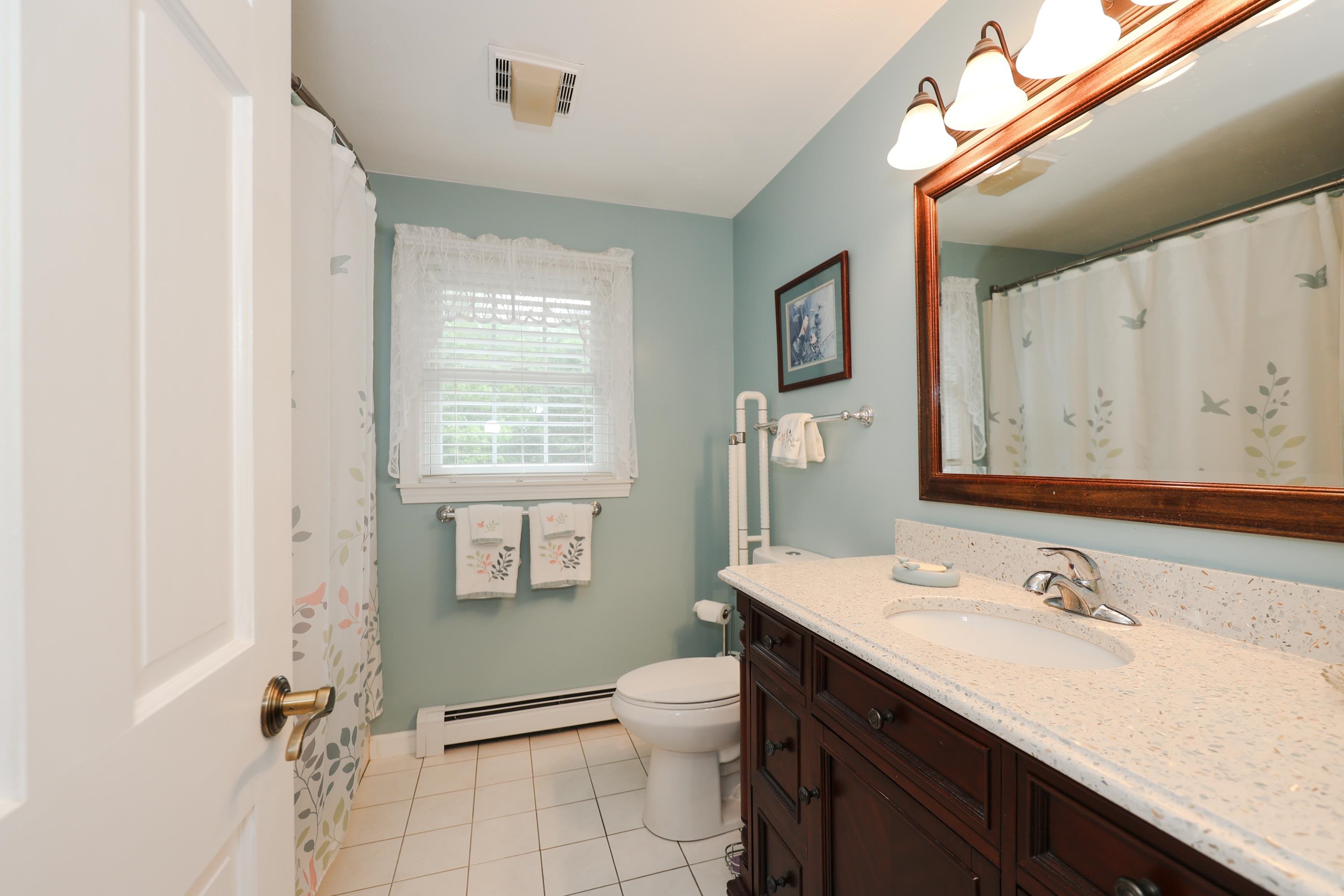 19 Proctor Road Bedford, NH 03110 - Photo 10 of 34