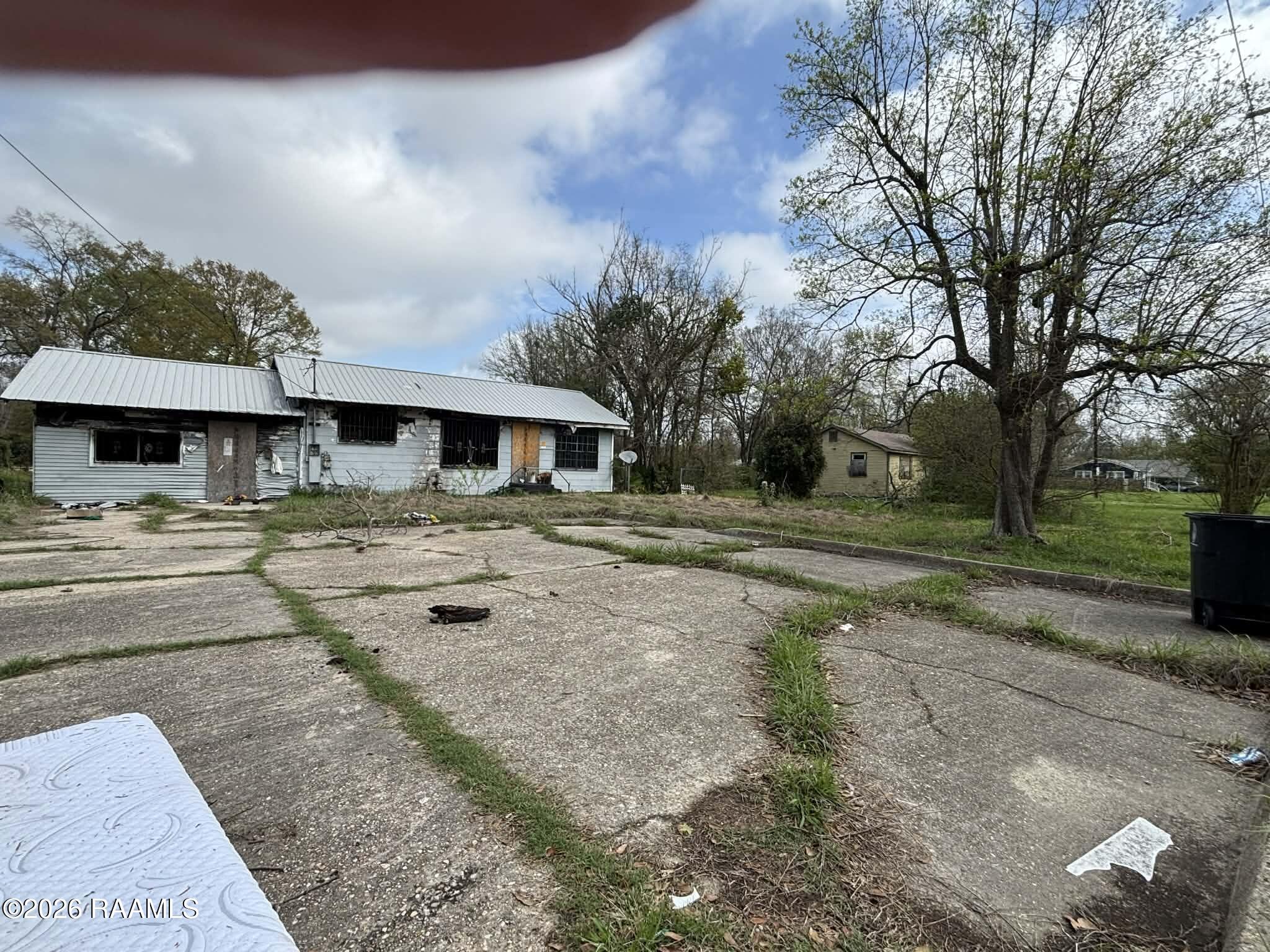 5151 Hollywood Street Baton Rouge, LA 70805 - Photo 4 of 5 att.zT5RghfDRY6cV7FNgiSR7xb9UfGIYP3e8SI7