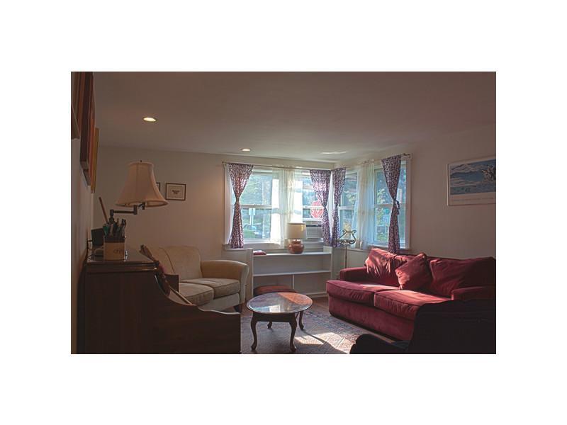 114 Clinton Street Portland, ME 04103 - Photo 9 of 27 Living Room.
