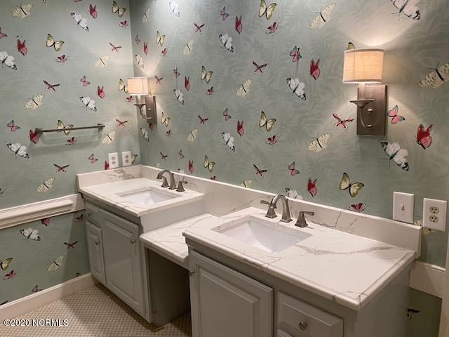 2006 Hermitage Road Northwest Wilson, NC 27896 - Photo 22 of 61 PRINCIPAL BATH