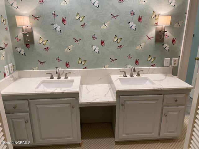 2006 Hermitage Road Northwest Wilson, NC 27896 - Photo 23 of 61 PRINCIPAL BATH