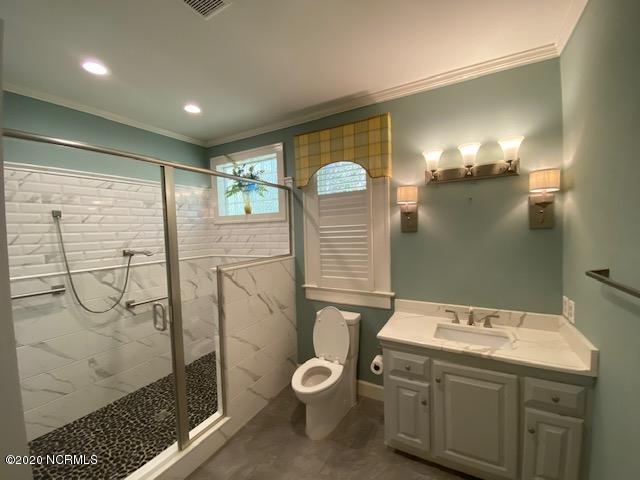 2006 Hermitage Road Northwest Wilson, NC 27896 - Photo 27 of 61 PRINCIPAL BATH