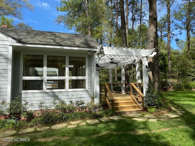 2006 Hermitage Road Northwest Wilson, NC 27896 - Photo 48 of 61 DECK