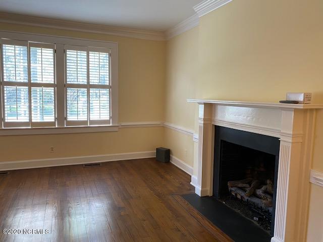 2006 Hermitage Road Northwest Wilson, NC 27896 - Photo 5 of 61 LIVING ROOM