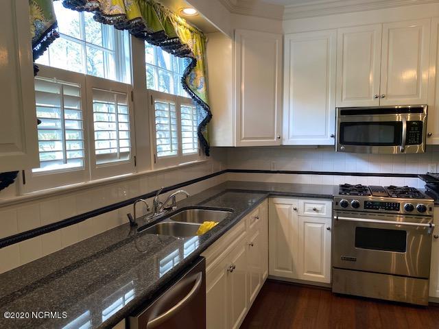 2006 Hermitage Road Northwest Wilson, NC 27896 - Photo 10 of 61 KITCHEN