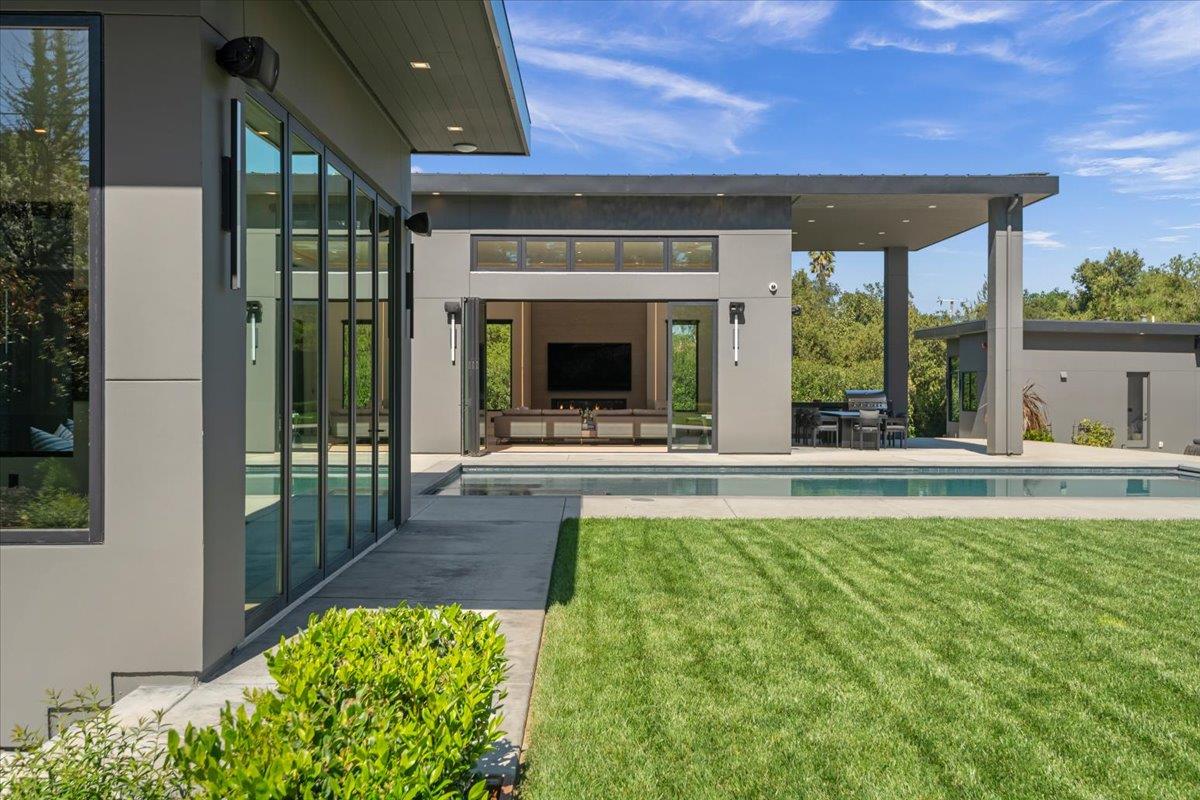 14920 Sobey Road Saratoga, CA 95070 - Photo 110 of 141