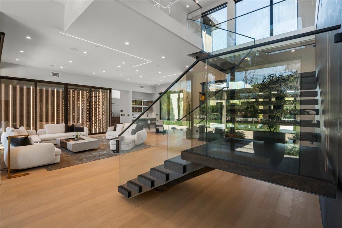 14920 Sobey Road Saratoga, CA 95070 - Photo 16 of 141