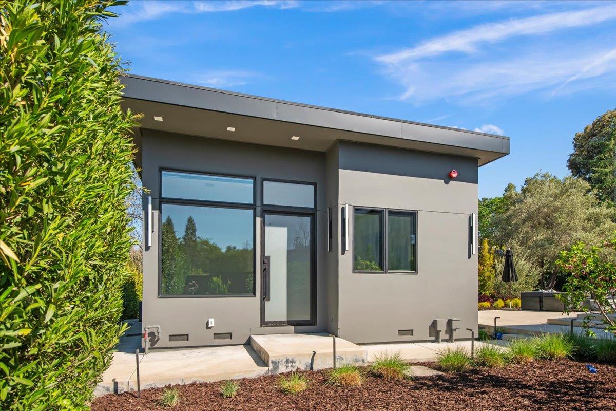 14920 Sobey Road Saratoga, CA 95070 - Photo 96 of 141