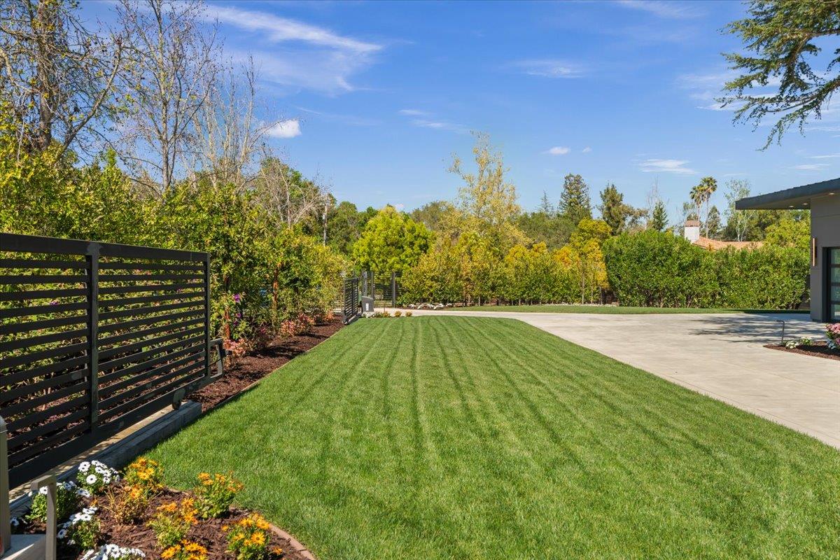 14920 Sobey Road Saratoga, CA 95070 - Photo 10 of 141