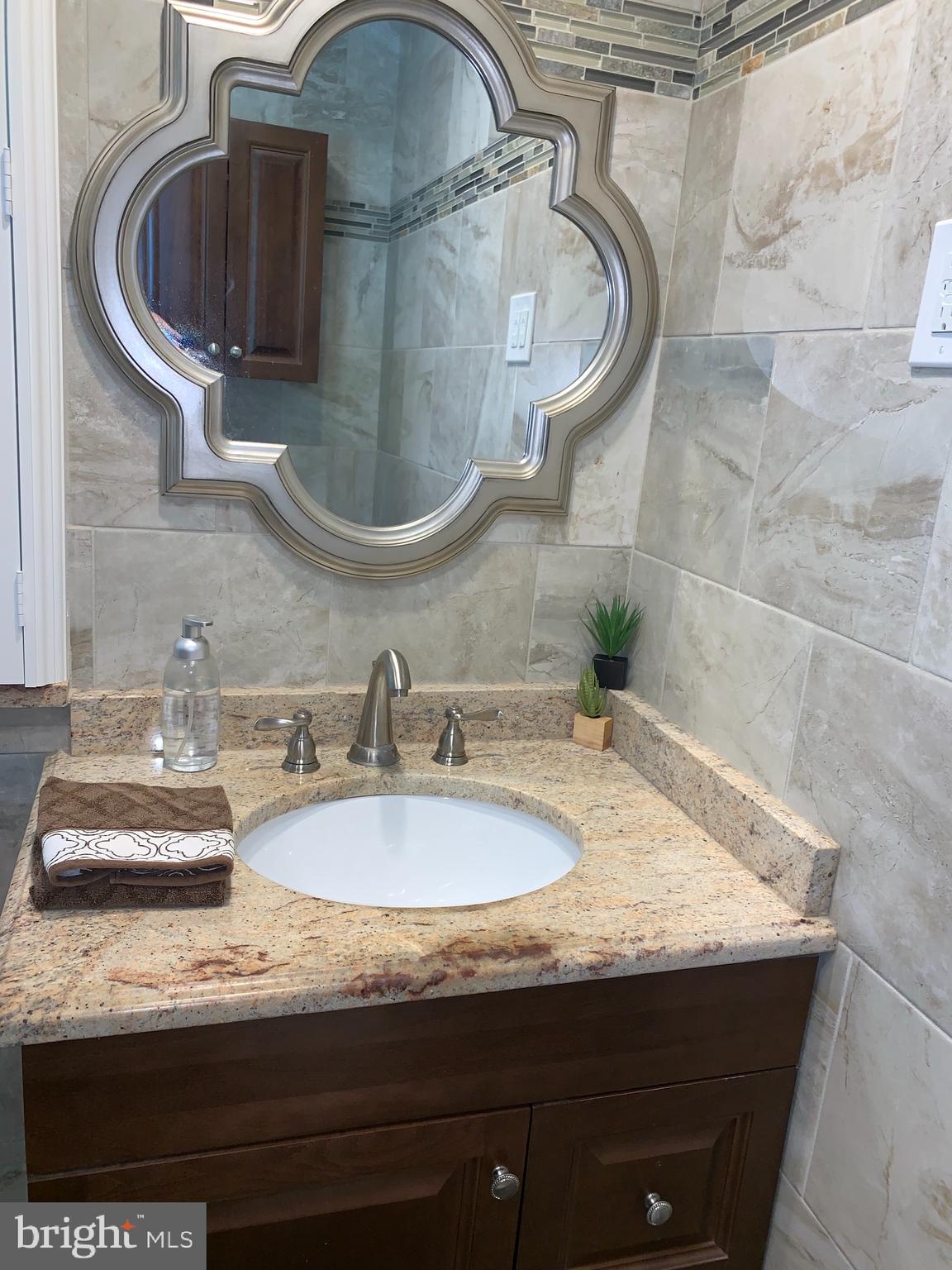 523 Faraday Road Hockessin, DE 19707 - Photo 27 of 53 Master Bath