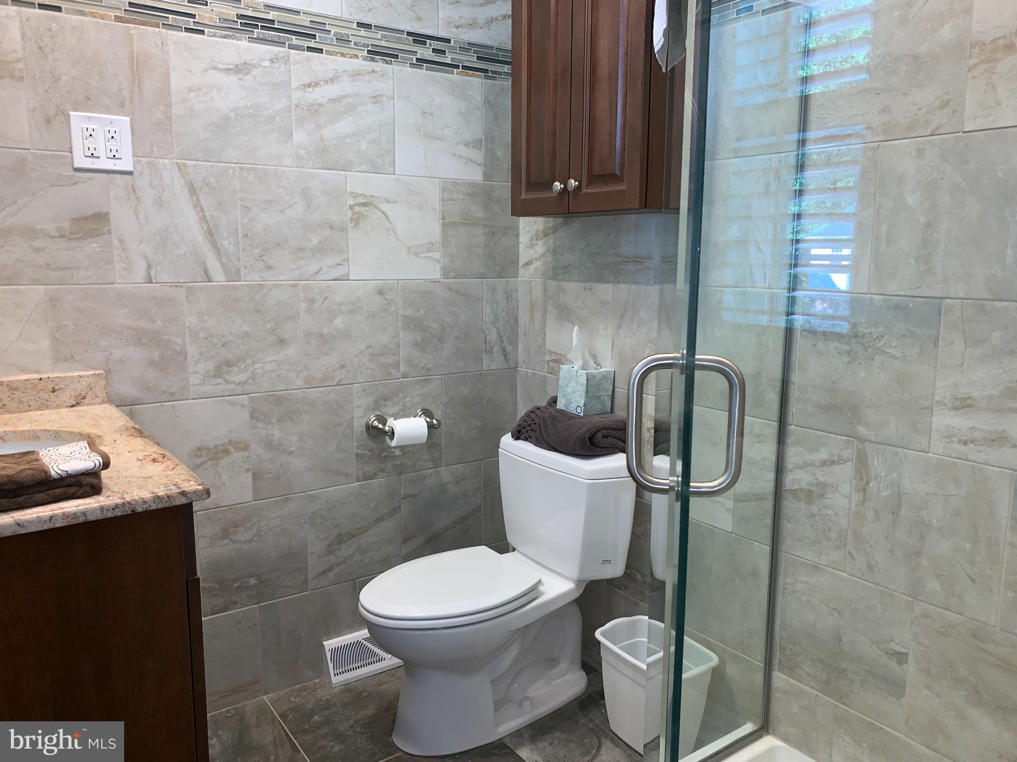 523 Faraday Road Hockessin, DE 19707 - Photo 29 of 53 Master Bath