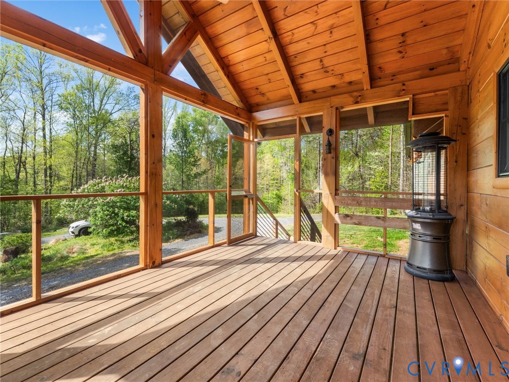 663 Covered Bridge Road Kents Store, VA 23084 - Photo 15 of 82 Screen Porch