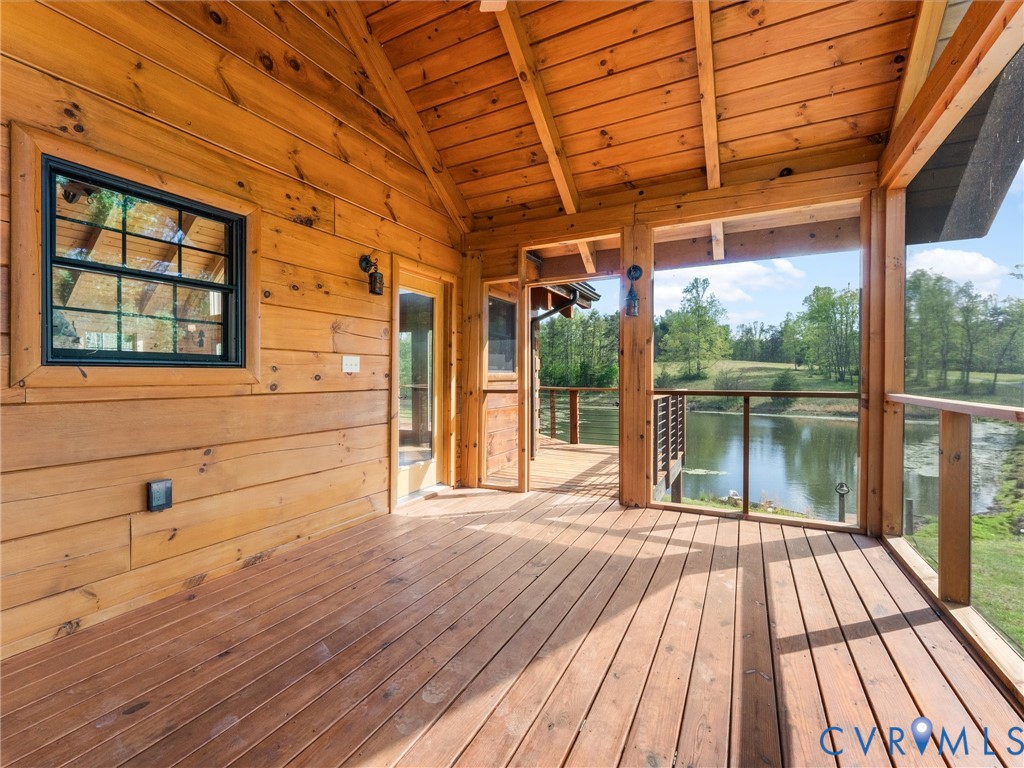 663 Covered Bridge Road Kents Store, VA 23084 - Photo 16 of 82 Screen Porch
