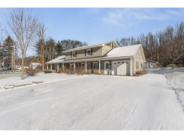 $525,000 | 137 St Albans Road, Swanton, VT 05488