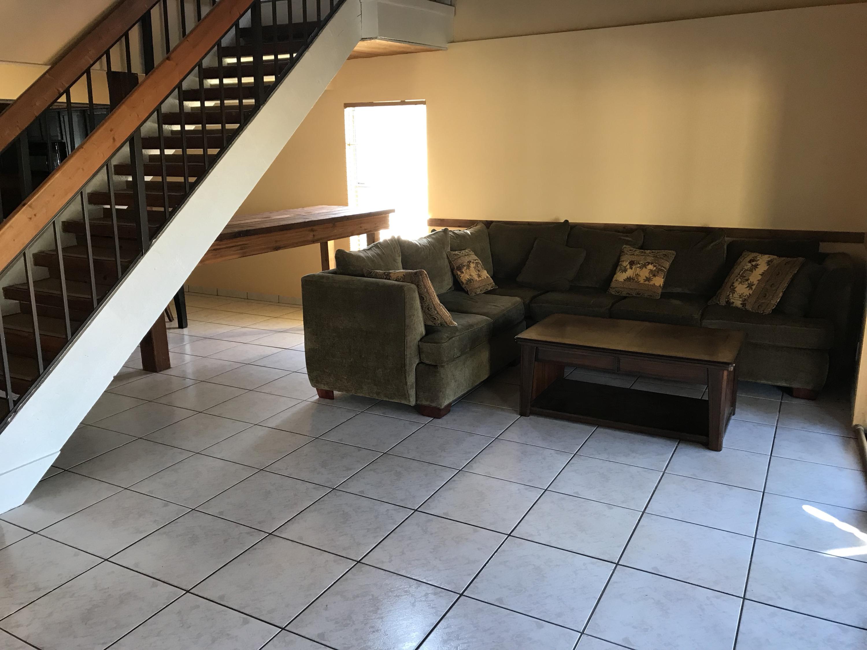2465 Southridge Road Delray Beach, FL 33444 - Photo 11 of 30 Living room