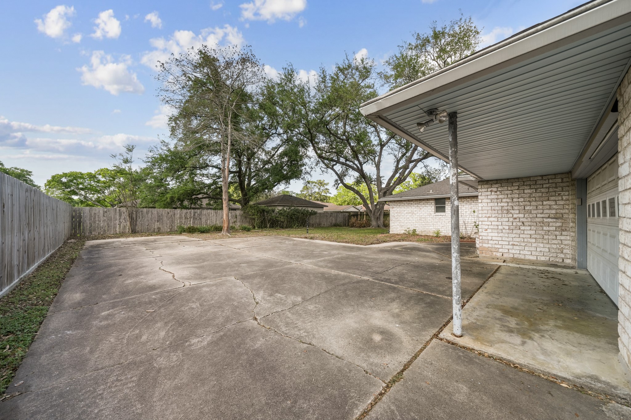 1019 Reseda Drive Houston, TX 77062 - Photo 28 of 30