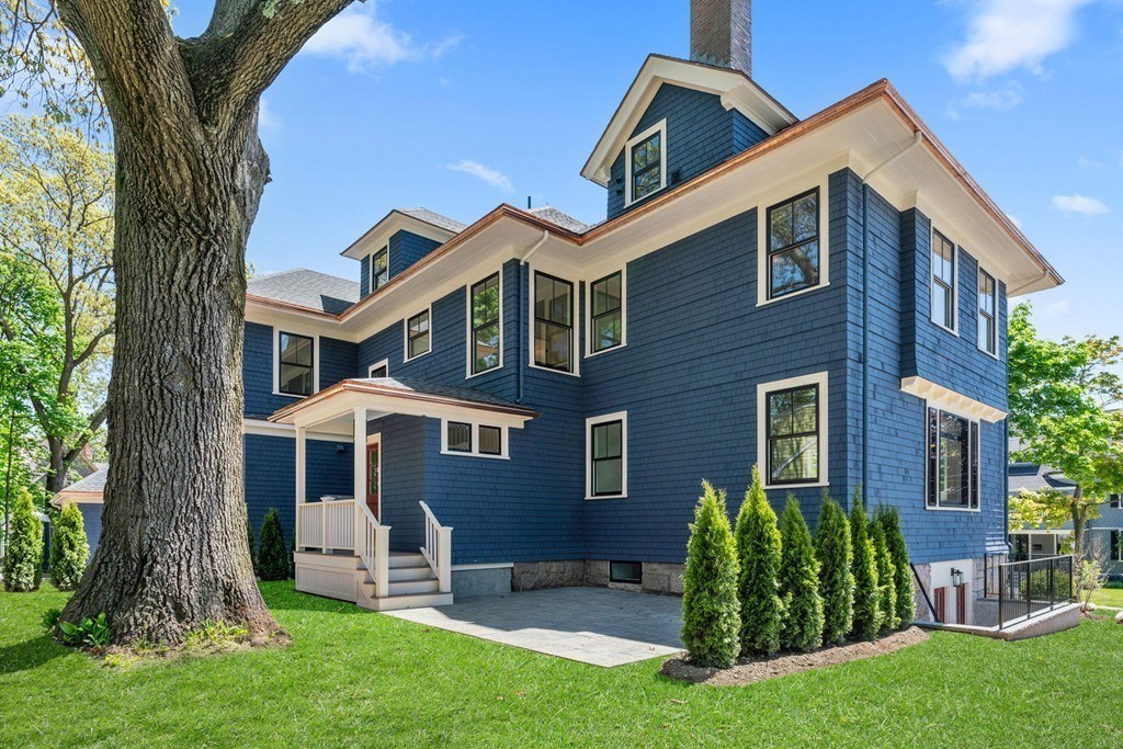 33 Page Road, Unit 1 Newton, MA 02460 - Photo 13 of 14 Gallery Image 13