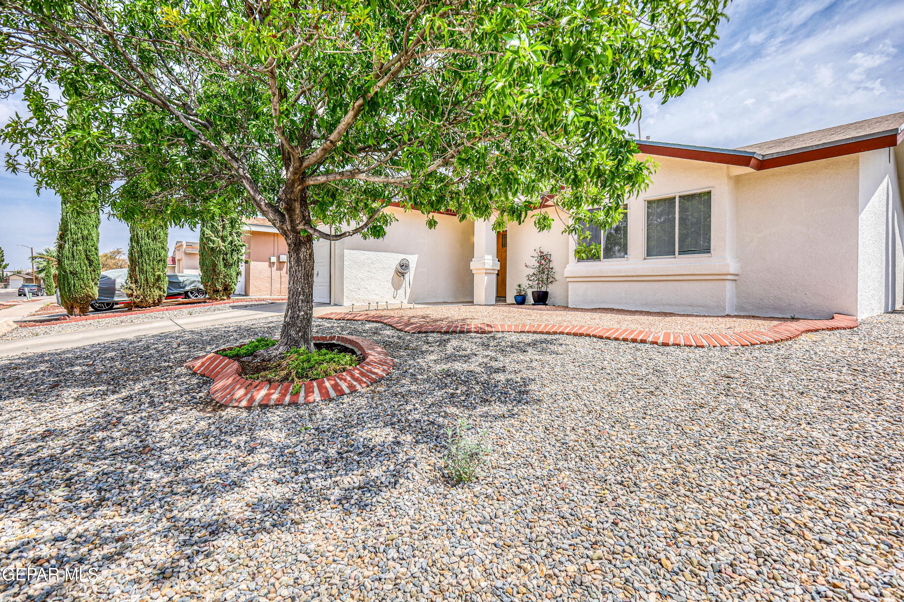 5492 Fire Ridge Circle El Paso, TX 79932 - Photo 2 of 54 5