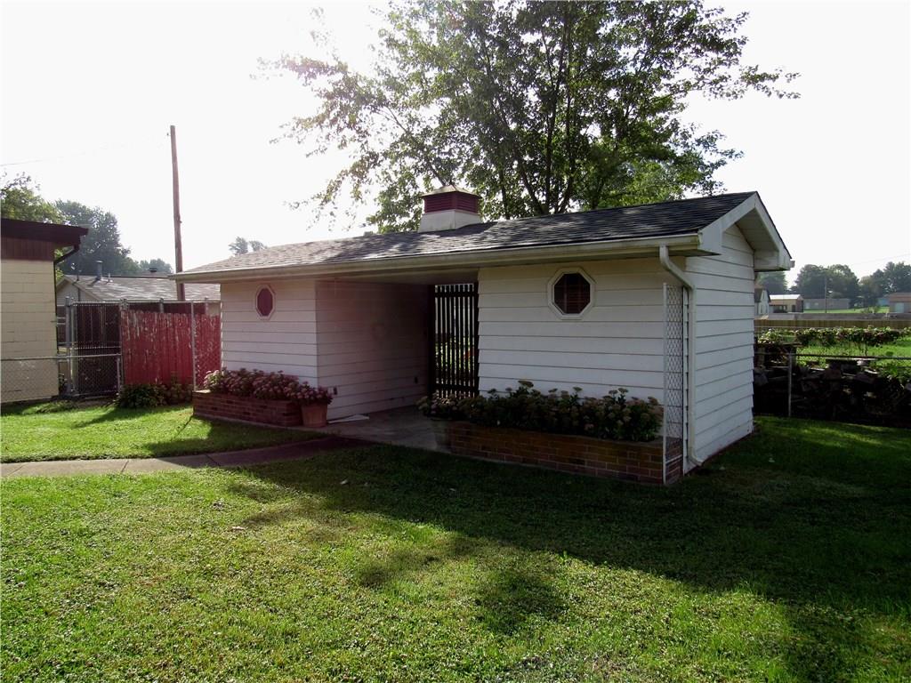 429 Seminary Street Hope, IN 47246 - Photo 19 of 20 Gallery Image 19