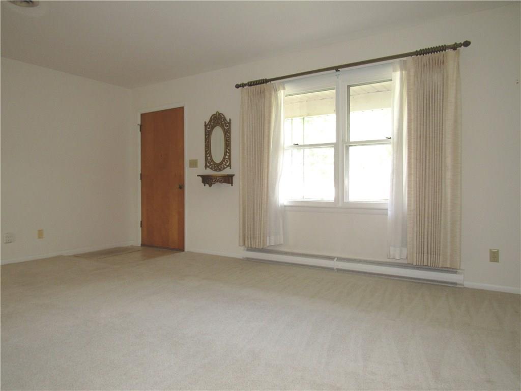 429 Seminary Street Hope, IN 47246 - Photo 5 of 20 Gallery Image 5