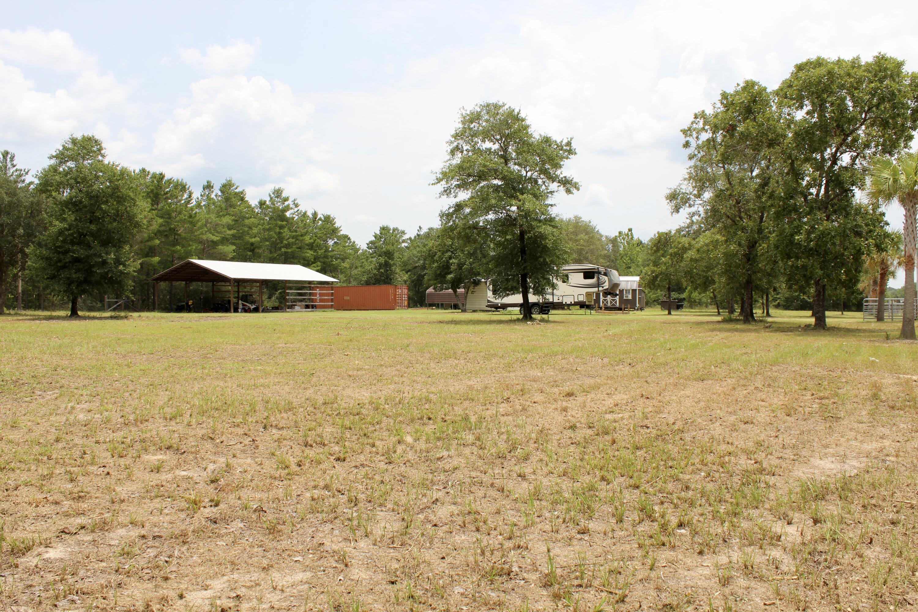 5423 Kervin Road Crestview, FL 32539 - Photo 15 of 24 00CEAFA5-AC24-4D29-9D79-D5AA9A7148D9_1_2