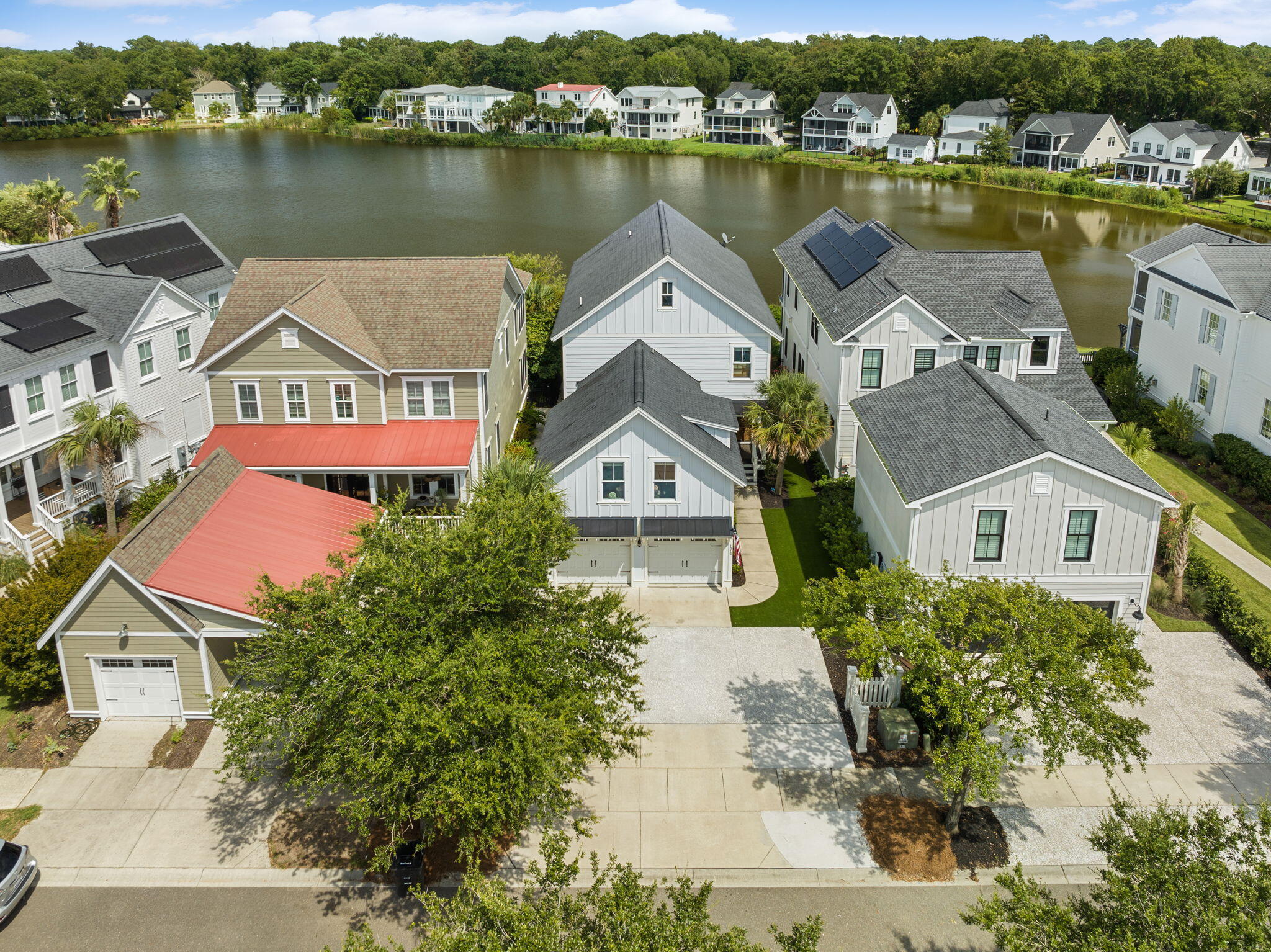1316 Penshell Place Mount Pleasant, SC 29464 - Photo 37 of 43 Right on the lake!