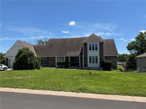 $199,500 | 15111 East 44 Street South, Independence, MO 64055